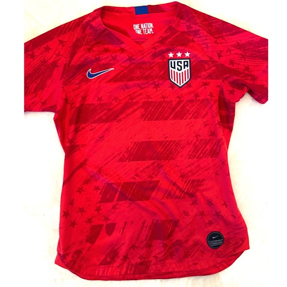 Nike Tops - Nike USWNT Women Soccer Jersey Red Star Pattern 2019 Away Kit Small AJ4398-657